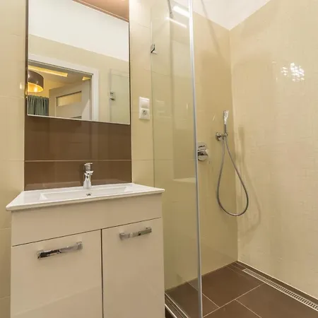 Apartment Broadway Budapest